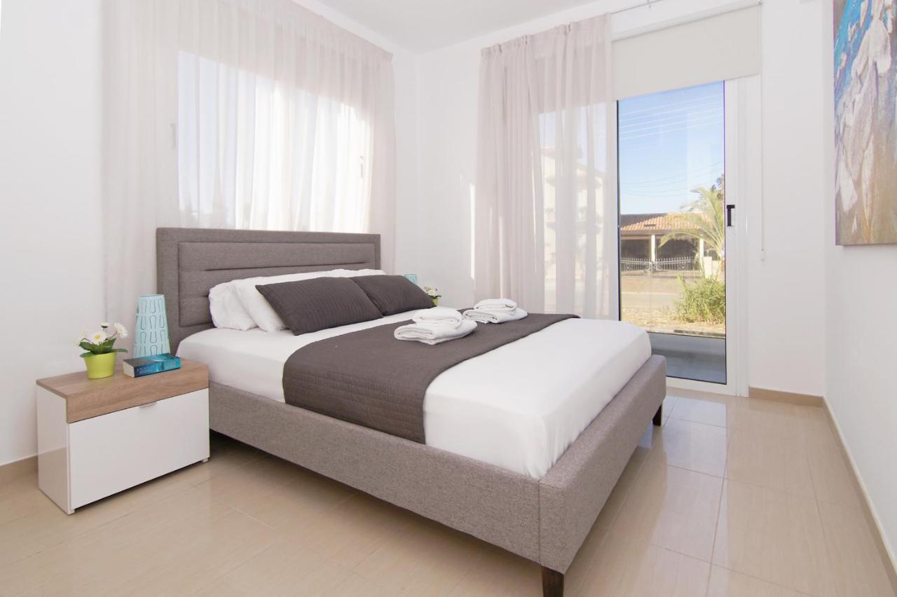 Villa Eden Ayía Nápa Extérieur photo